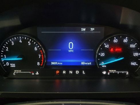 Used 2023 Ford Explorer XLT image 23