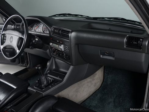 Used 1990 BMW M3 Coupe image 24