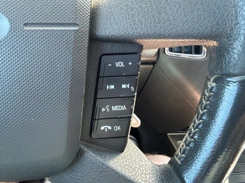 Used 2010 Ford Edge SEL FWD image 20