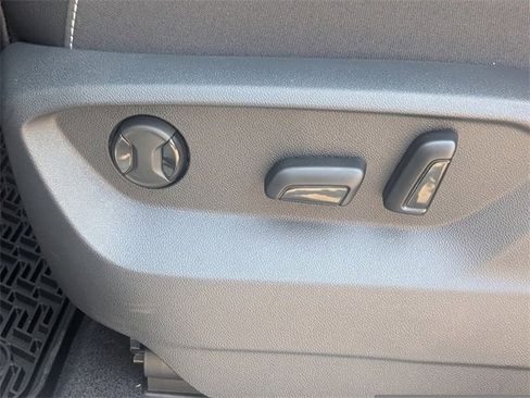 New 2026 Volkswagen Atlas SE image 23