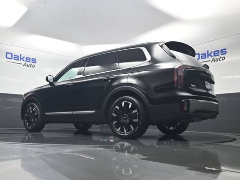 Certified 2025 Kia Telluride SX Prestige AWD/4WD image 47