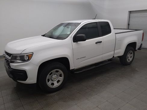 Used 2021 Chevrolet Colorado W/T w/ WT Convenience Package RWD image 2