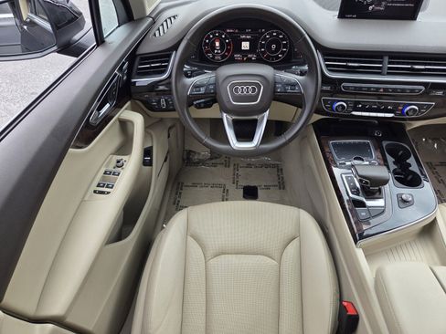 Used 2019 Audi Q7 3.0T Prestige AWD/4WD image 12