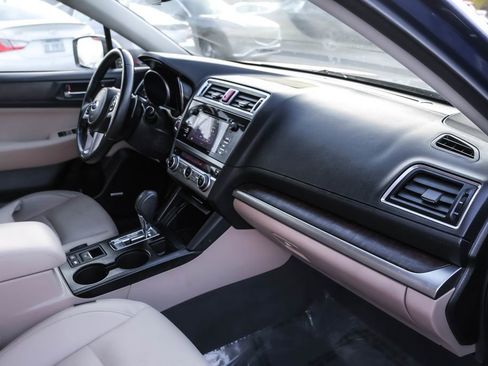 Used 2017 Subaru Outback 2.5i Limited image 32