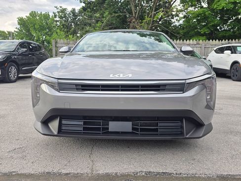Used 2025 Kia K4 FWD image 2