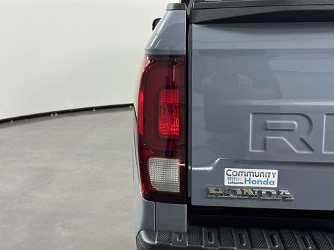 Used 2025 Honda Ridgeline Sport image 43