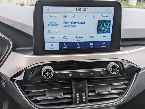 Used 2020 Ford Escape SE AWD/4WD image 21