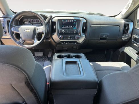 Used 2018 Chevrolet Silverado 1500 LT w/ Texas Edition AWD/4WD image 10