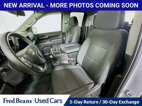 Used 2024 Chevrolet Silverado 1500 LT image 22