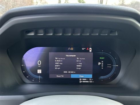 Certified 2023 Volvo XC90 T8 Plus w/ Protection Package image 19