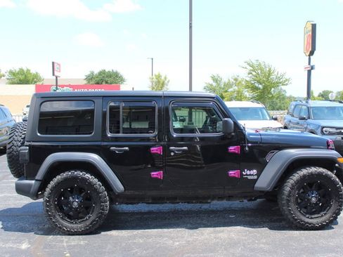 Used 2018 Jeep Wrangler Unlimited Sport S AWD/4WD image 7