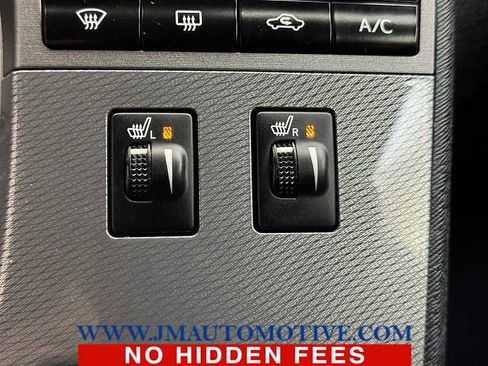 Used 2013 Toyota Venza XLE w/ XLE Premium Pkg AWD/4WD image 35