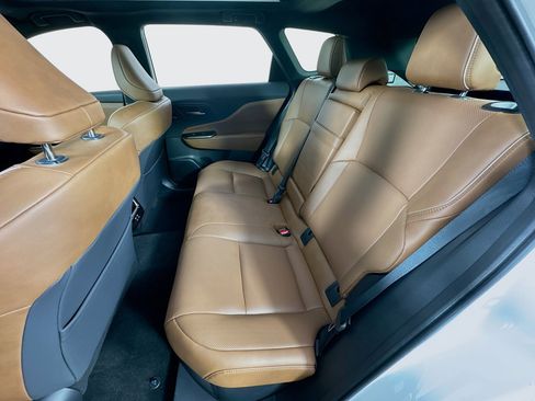 Certified 2025 Toyota Crown Signia w/ Advanced Technology Package AWD/4WD image 18