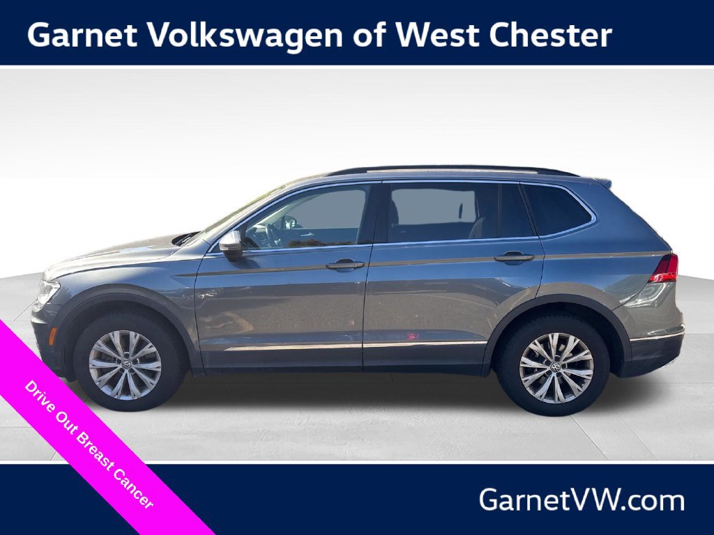Used 2018 Volkswagen Tiguan SE AWD/4WD image 2