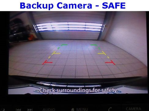 Used 2023 Nissan Rogue S image 5