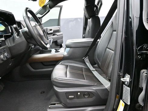 Used 2024 Chevrolet Silverado 2500 High Country w/ High Country Premium Package AWD/4WD image 13