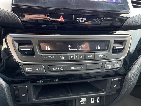 Used 2020 Honda Ridgeline RTL-E image 12