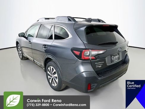 Used 2022 Subaru Outback Premium image 6