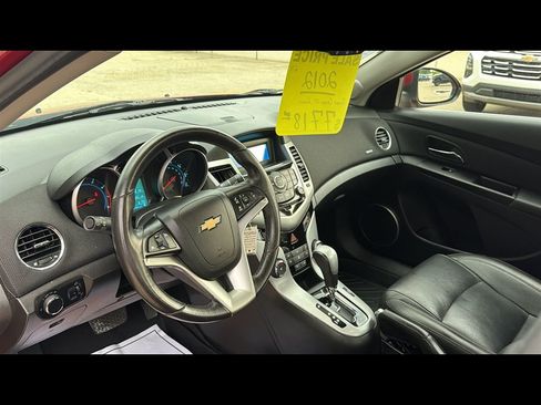 Used 2012 Chevrolet Cruze LT FWD image 9