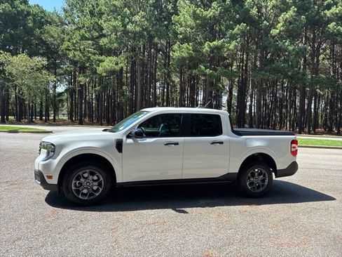 Used 2025 Ford Maverick XLT AWD/4WD image 6