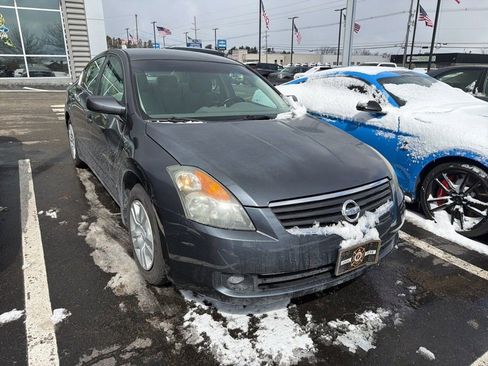 Used 2009 Nissan Altima 2.5 S w/ Convenience Pkg image 3
