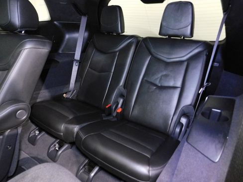 Used 2025 Cadillac XT6 Premium Luxury AWD/4WD image 58