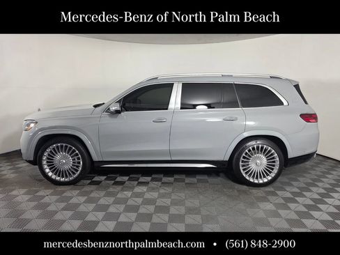 Certified 2025 Mercedes-Benz Maybach GLS 600 4MATIC image 3