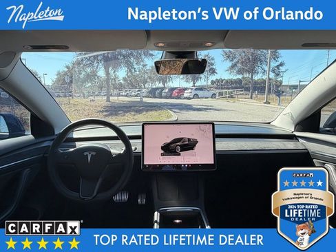 Used 2023 Tesla Model 3 Standard Range image 18