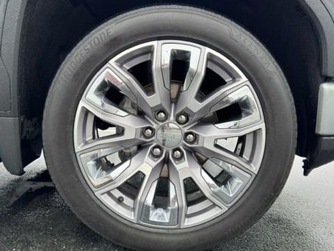 Used 2024 GMC Sierra 1500 Denali w/ Denali Reserve Package image 18
