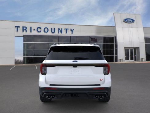 New 2026 Ford Explorer ST w/ Sun And Sound Package image 5