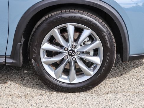 Used 2022 INFINITI QX50 Luxe image 12