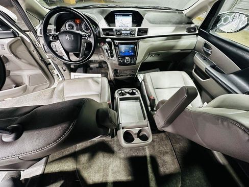 Used 2015 Honda Odyssey Touring image 33