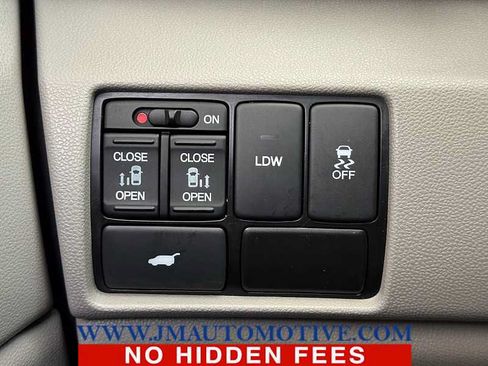 Used 2016 Honda Odyssey EX-L image 33