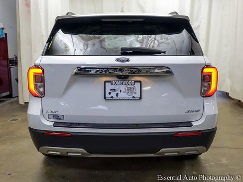 Certified 2021 Ford Explorer XLT w/ Equipment Group 202A image 6