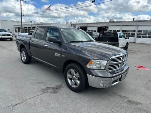 Used 2017 RAM 1500 Big Horn AWD/4WD image 16