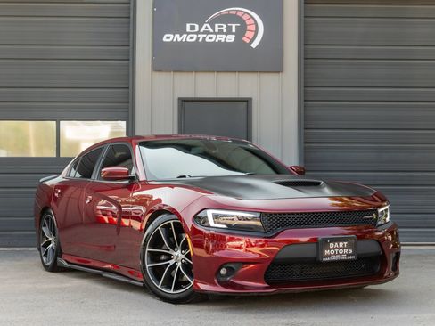 Used 2018 Dodge Charger R/T Scat Pack w/ Driver Confidence Group RWD image 1