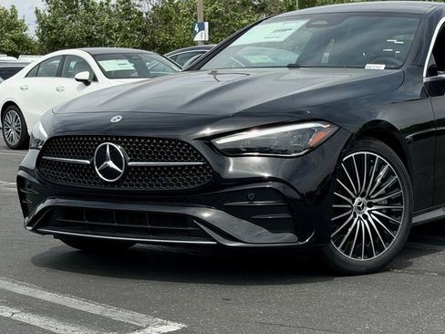 New 2026 Mercedes-Benz CLE 450 4MATIC Coupe image 3
