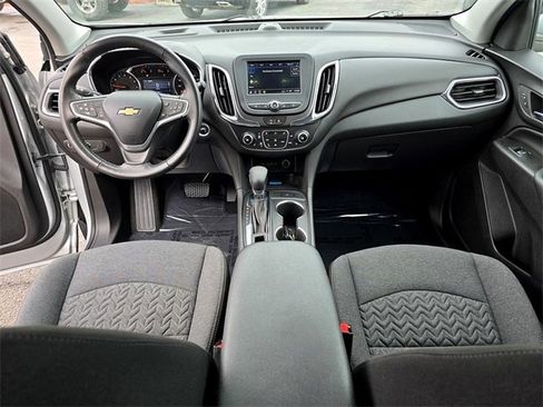 Used 2022 Chevrolet Equinox LT image 19