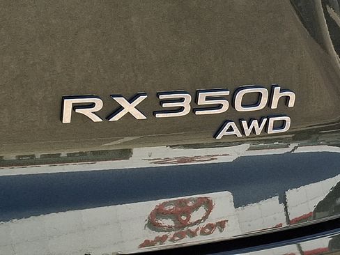 Used 2023 Lexus RX 350h w/ Accessory Package (2T) AWD/4WD image 33