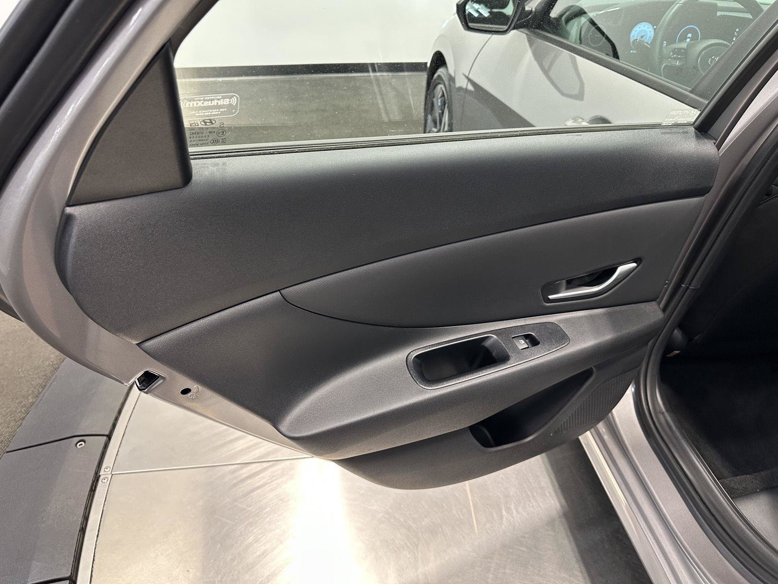 Certified 2023 Hyundai Elantra SEL w/ Convenience Package FWD image 25