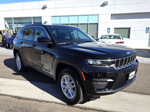 New 2025 Jeep Grand Cherokee image 6