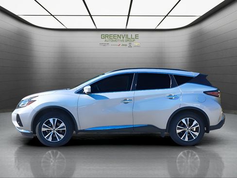 Used 2021 Nissan Murano SV image 3