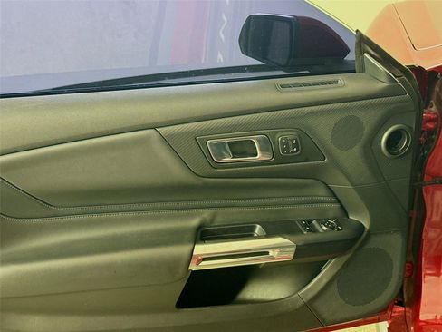 Used 2024 Ford Mustang Premium image 10
