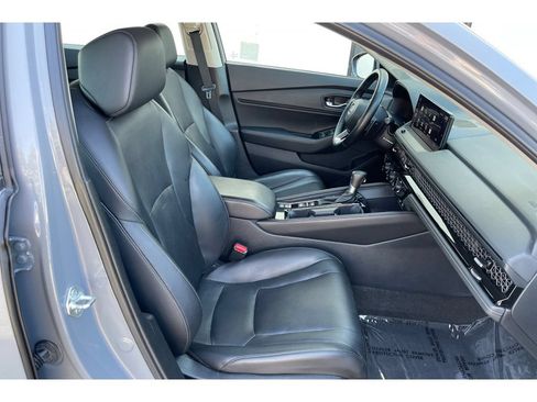 Used 2024 Honda Accord Touring image 18