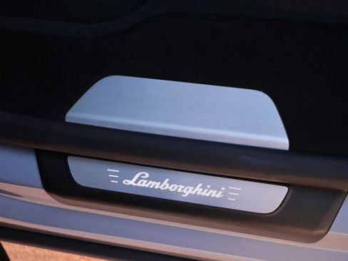 Used 2024 Lamborghini Urus Performante image 17