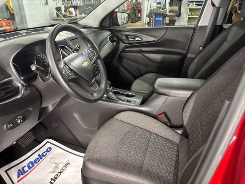 Used 2024 Chevrolet Equinox LT image 25