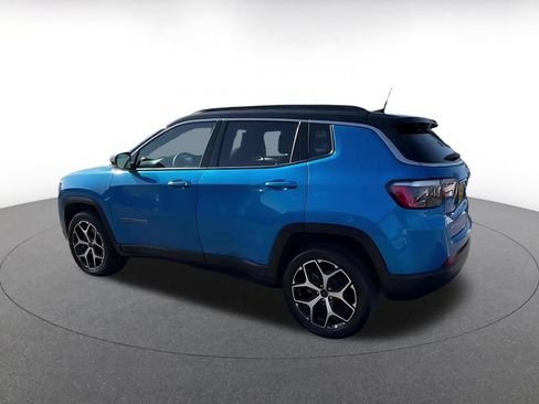 Used 2025 Jeep Compass Limited AWD/4WD image 8