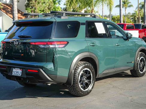 Used 2025 Nissan Pathfinder Rock Creek AWD/4WD image 6