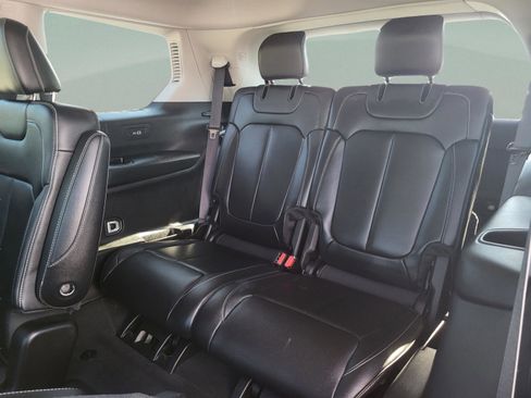 Used 2022 Jeep Grand Cherokee L Limited image 39