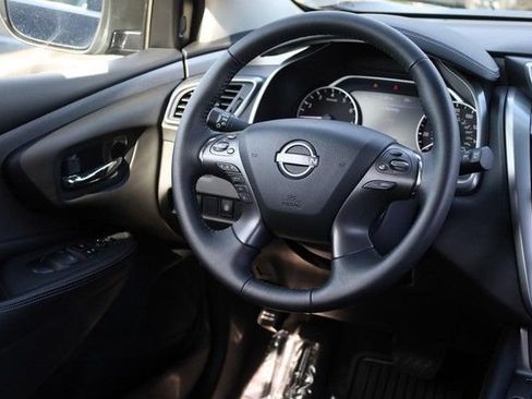 Certified 2024 Nissan Murano SV FWD image 22